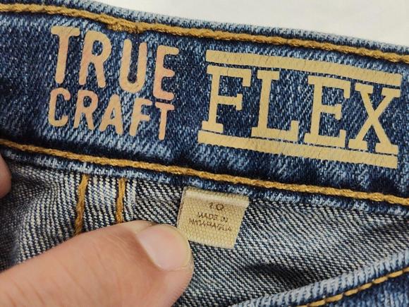 True Craft Flex Boy's Size 10 Med Wash Straight Stretch Distressed Denim Jeans - Picture 11 of 11